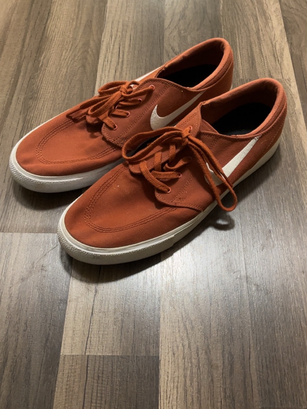 NIKE SB Zoom Stefan Janoski Men’s 13 Orange Skateboarding Shoes